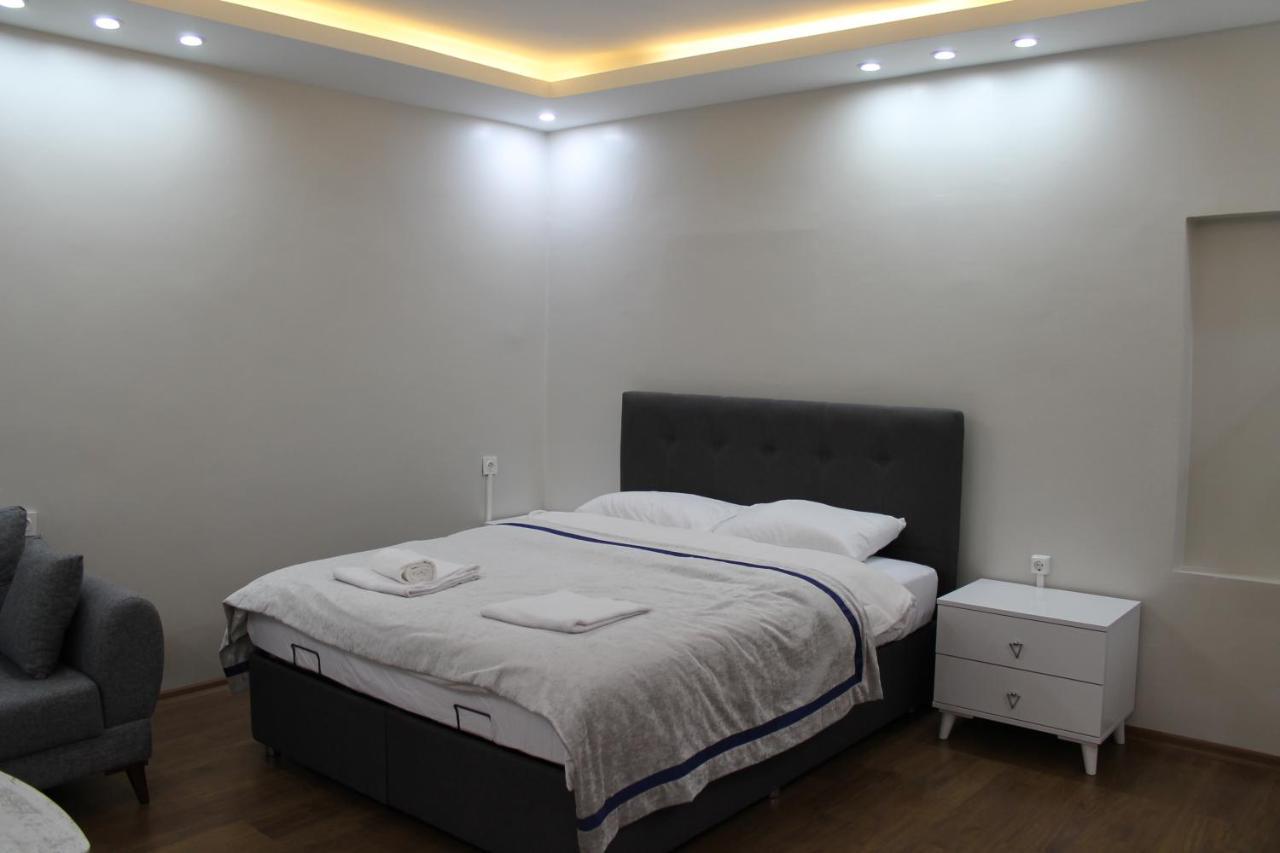 Beyoglu Asmalimescit'Te Mobilyali Balkonlu Daire Leilighet Istanbul Eksteriør bilde